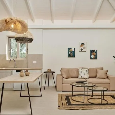 Danae Periyali Villa *